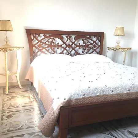 Castello Michelina Bed & Breakfast