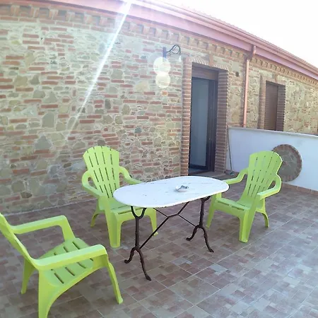 Bed & Breakfast Castello Michelina San Nicola dellʼAlto