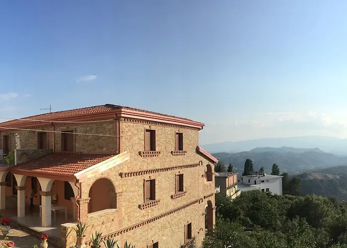 לינה וארוחת בוקר Castello Michelina