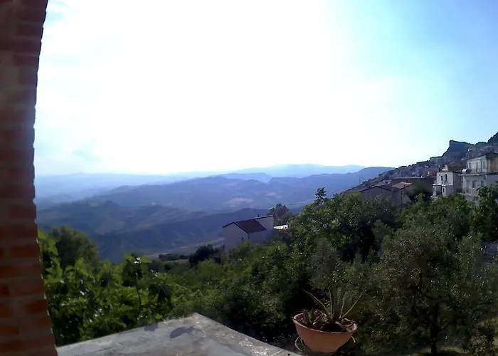 Castello Michelina לינה וארוחת בוקר