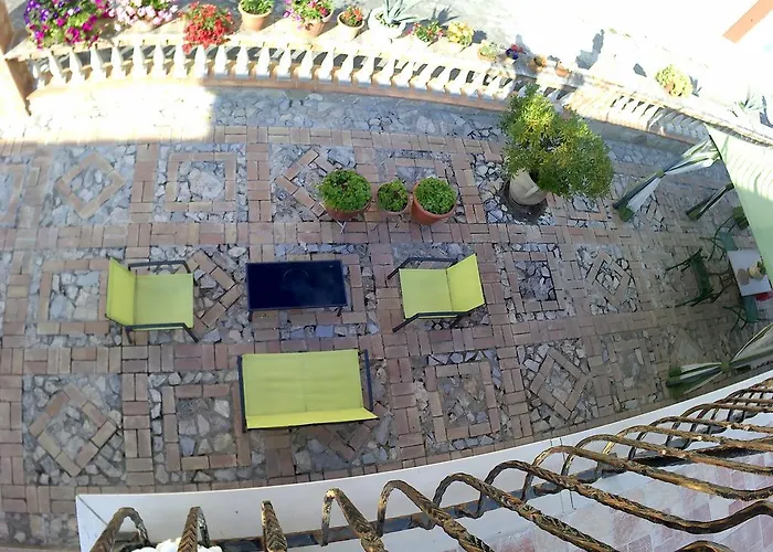 Castello Michelina San Nicola dellʼAlto