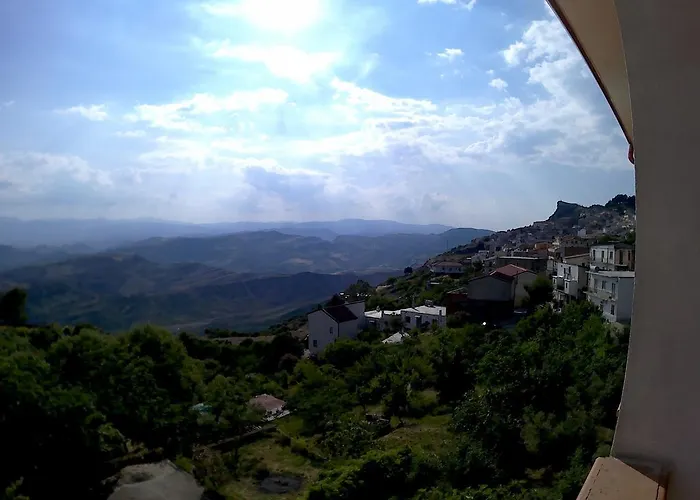 Castello Michelina San Nicola dellʼAlto