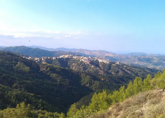 Castello Michelina לינה וארוחת בוקר 3*